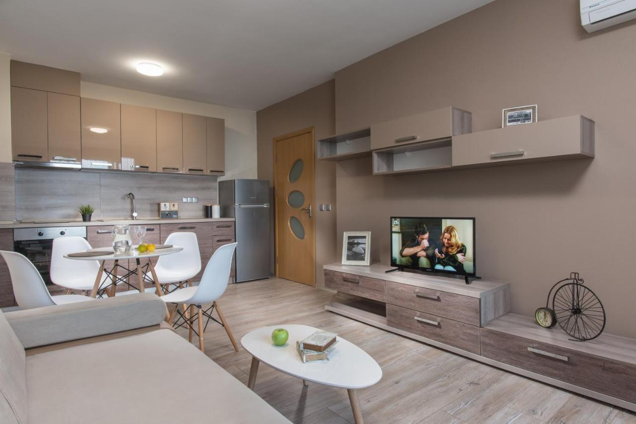 Miraggio Holiday Apartments Pomorie Exterior foto