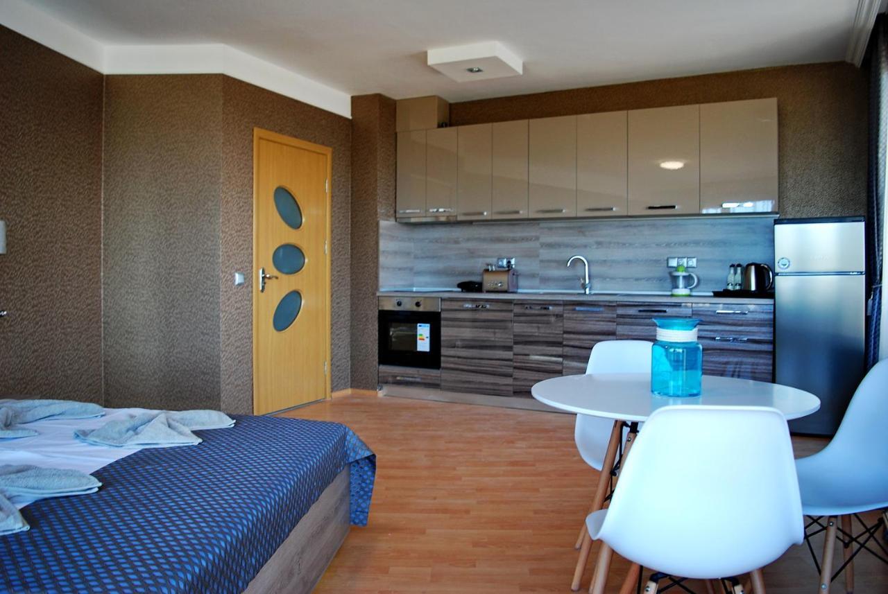 Miraggio Holiday Apartments Pomorie Exterior foto